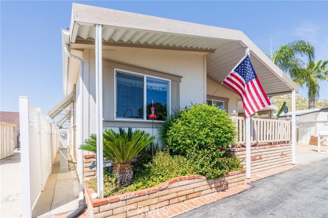 Detail Gallery Image 1 of 31 For 1700 S State St #60,  Hemet,  CA 92543 - 2 Beds | 2 Baths