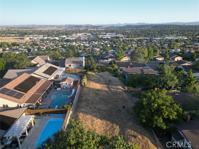 Detail Gallery Image 6 of 9 For 329 Wild Mustard Lane., Paso Robles,  CA 93446 - – Beds | – Baths