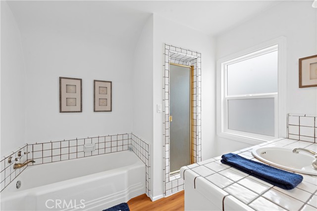 Detail Gallery Image 22 of 29 For 224 Amethyst, Newport Beach,  CA 92662 - 3 Beds | 3 Baths