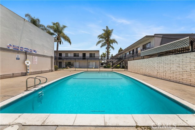 Detail Gallery Image 26 of 33 For 5530 Ackerfield Ave #206,  Long Beach,  CA 90805 - 2 Beds | 1 Baths