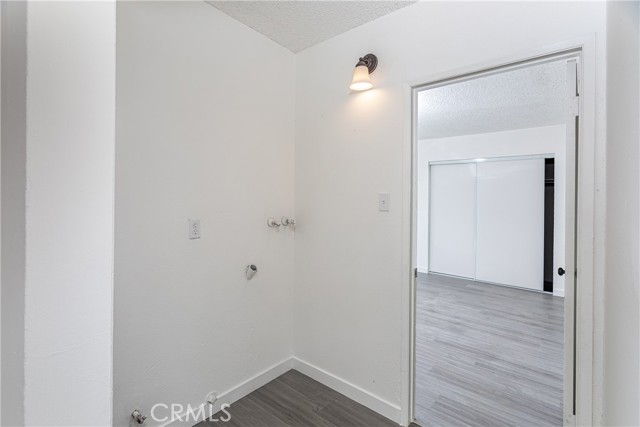 Detail Gallery Image 16 of 33 For 1142 E 119th St, Los Angeles,  CA 90059 - 4 Beds | 2 Baths