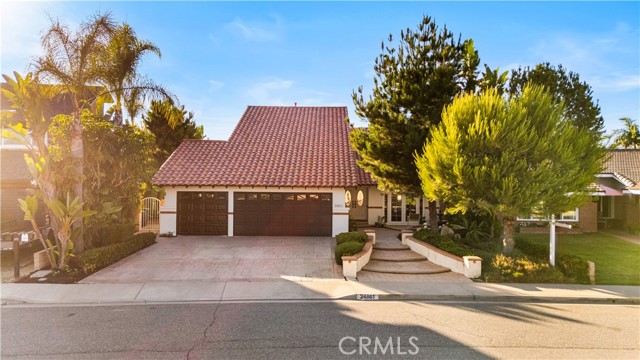 24861 Camberwell Street, Laguna Hills CA: https://media.crmls.org/medias/736fb1f2-b05f-4f0c-b1b0-e4e1ba964cd8.jpg