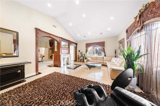 Detail Gallery Image 16 of 74 For 1782 Chota Rd, La Habra Heights,  CA 90631 - 5 Beds | 5/2 Baths