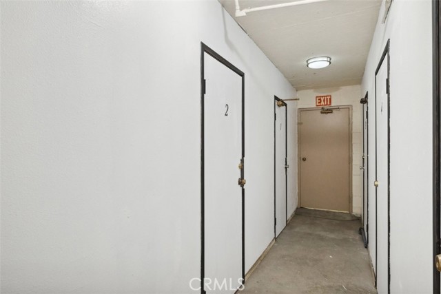 4455 Fulton Avenue, Sherman Oaks CA: https://media.crmls.org/medias/736fcb3e-dcac-4a84-b770-f590c75a09f7.jpg