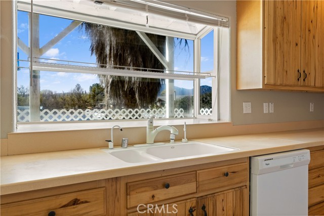 Detail Gallery Image 17 of 43 For 13373 Venus, Clearlake Oaks,  CA 95423 - 2 Beds | 2 Baths