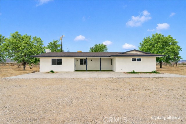 Detail Gallery Image 2 of 69 For 47424 Paddington, Landers,  CA 92285 - 2 Beds | 2 Baths