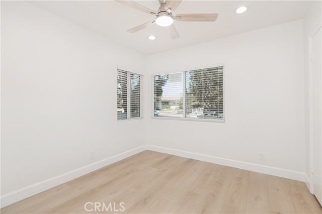 10915 Whitaker Avenue, Granada Hills CA: https://media.crmls.org/medias/73705045-8b00-4124-a94c-2a560bfdf2d1.jpg