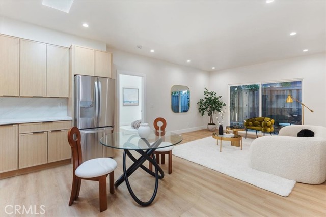 22452 Dolorosa Street, Woodland Hills CA: https://media.crmls.org/medias/737050a2-34f1-4fb6-887a-06a5baa19944.jpg