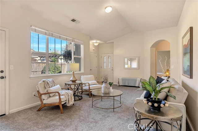 Detail Gallery Image 14 of 40 For 1025 Raven Ln, Chico,  CA 95926 - 4 Beds | 2 Baths