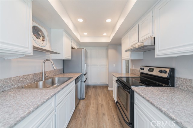 Detail Gallery Image 13 of 30 For 2244 Molino Ave, Signal Hill,  CA 90755 - 2 Beds | 1 Baths