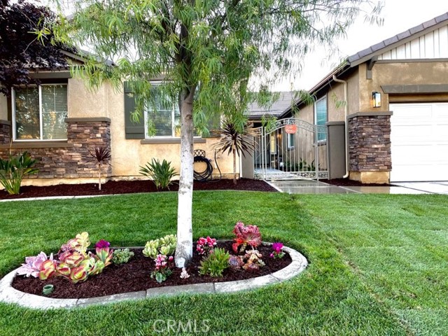 Detail Gallery Image 1 of 1 For 28327 Rocky Cove Drive, Menifee,  CA 92585 - 3 Beds | 2/1 Baths