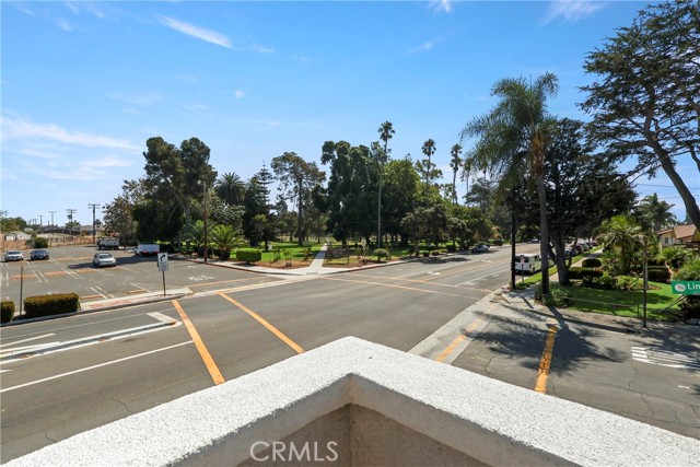 Detail Gallery Image 12 of 14 For 2043 Lincoln Ave, Torrance,  CA 90501 - 2 Beds | 2/1 Baths