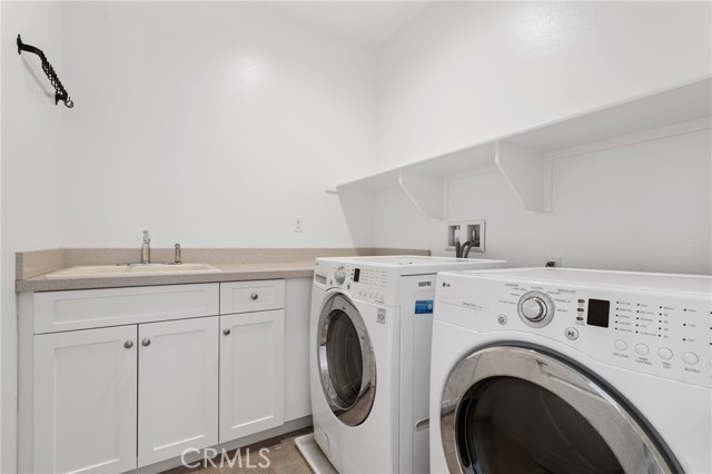 403 Aura Drive, Costa Mesa CA: https://media.crmls.org/medias/73727e3e-6987-474b-83da-f62f807a9bcf.jpg