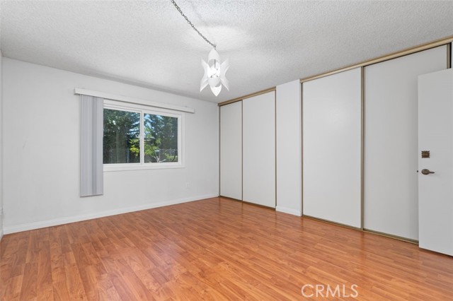 5391 Glenstone Drive, Huntington Beach CA: https://media.crmls.org/medias/73729769-82e1-434b-be61-c7448b163ead.jpg