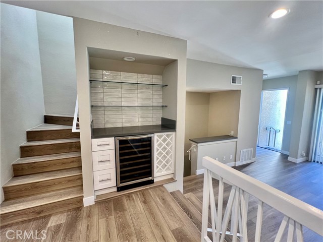 Detail Gallery Image 20 of 34 For 21730 Marylee St #27,  Woodland Hills,  CA 91367 - 3 Beds | 2/1 Baths
