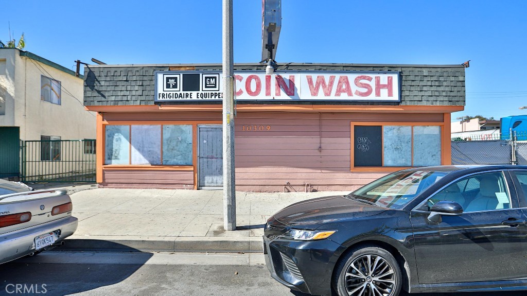 MLS #WS25251782 image #9