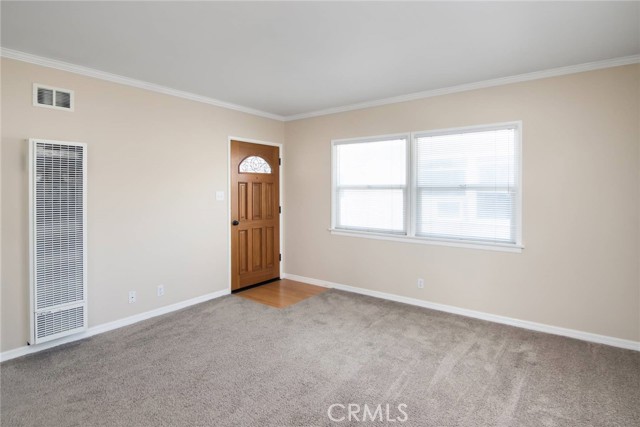 3311 W Alameda Avenue, Burbank CA: https://media.crmls.org/medias/7373569e-2f1c-4782-b1af-ba38492ad0bf.jpg