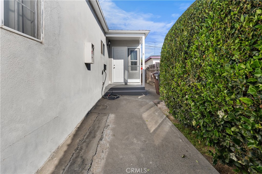 MLS #OC25245232 image #19