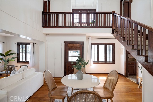 Image 8 of 37 For 525 Manhattan Beach Blvd