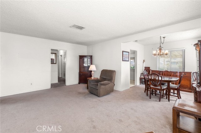 Detail Gallery Image 8 of 38 For 3929 Modesto Dr, San Bernardino,  CA 92404 - 3 Beds | 1 Baths