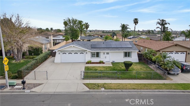 Detail Gallery Image 2 of 35 For 7579 Fennel Rd, Rancho Cucamonga,  CA 91739 - 3 Beds | 2 Baths