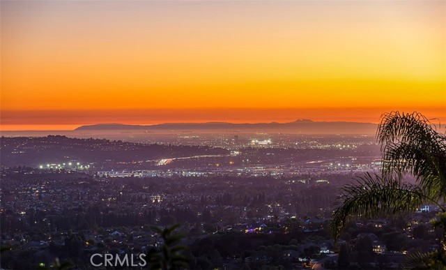 Detail Gallery Image 25 of 75 For 4111 Cortona Ct, Yorba Linda,  CA 92886 - 6 Beds | 5/1 Baths