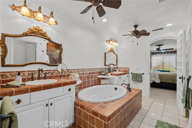 25542 Via Ventana, Valencia CA: https://media.crmls.org/medias/73756801-4ae9-4d4e-9e6e-21c5ee9dd5ff.jpg