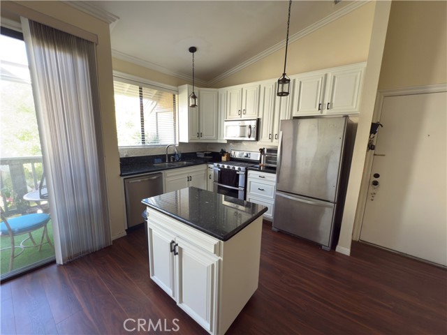 Detail Gallery Image 25 of 29 For 10591 Lakeside Dr #198,  Garden Grove,  CA 92840 - 2 Beds | 2 Baths