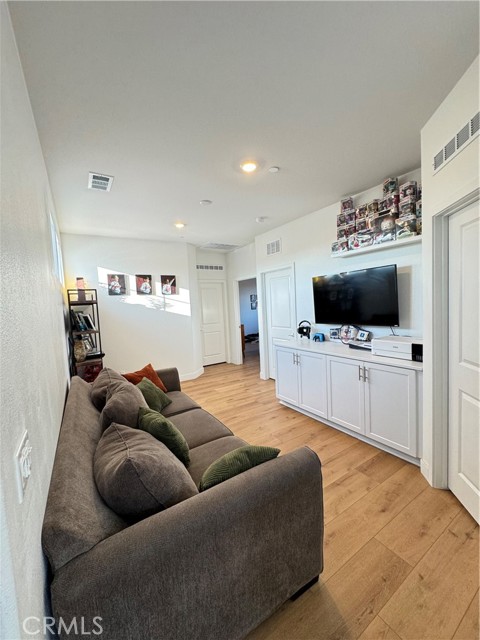 30560 Cherry Birch, Menifee CA: https://media.crmls.org/medias/7376af98-874b-4af0-9f3a-2f78fbc3e526.jpg