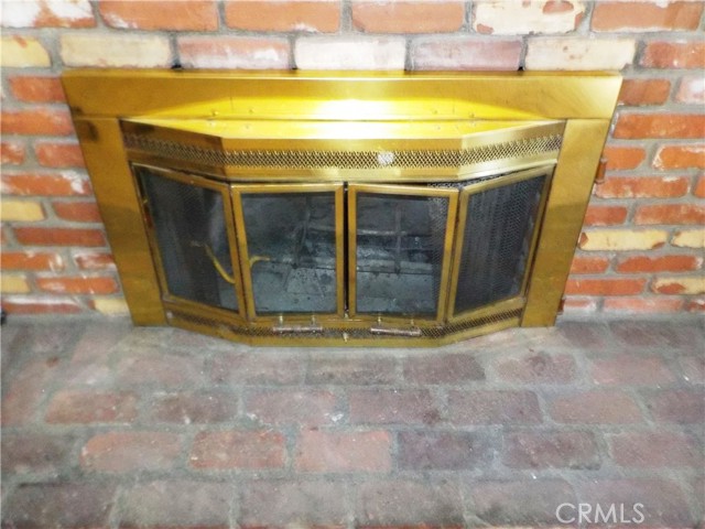 1676 Dumbarton Avenue, San Bernardino CA: https://media.crmls.org/medias/73770478-8fd0-43a8-a4d4-21092b4e6995.jpg