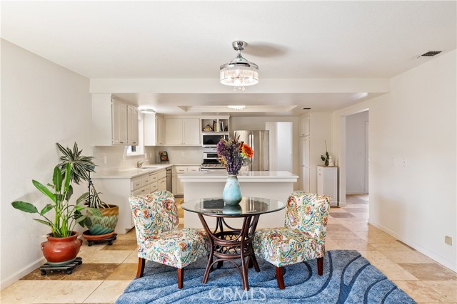 10755 Santa Ana Road, Atascadero CA: https://media.crmls.org/medias/7377939b-6fce-4fb1-8121-e356c63c78a9.jpg