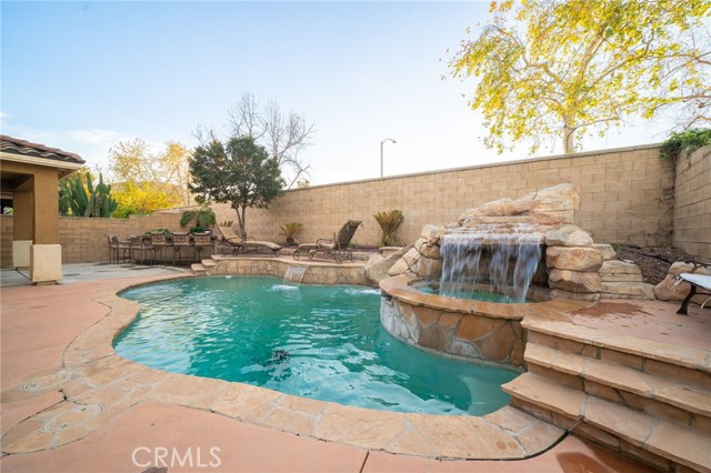 Detail Gallery Image 36 of 52 For 10972 White Oak Ln, Fontana,  CA 92337 - 5 Beds | 3 Baths