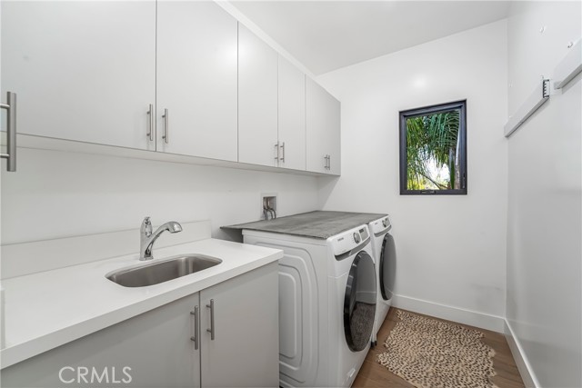 4706 Katherine Avenue, Sherman Oaks CA: https://media.crmls.org/medias/73796fc2-a66b-4bc6-990e-d7037811f7e7.jpg
