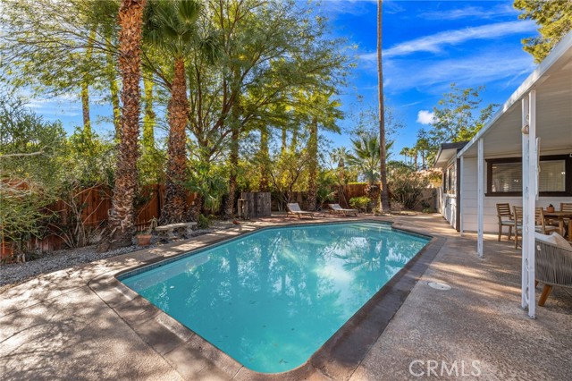2200 N Carillo Road, Palm Springs CA: https://media.crmls.org/medias/737a4208-3771-458d-8231-963abe1baff5.jpg