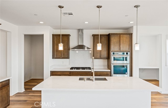 Detail Gallery Image 31 of 43 For 3909 Hudson Ln, Lake Elsinore,  CA 92530 - 6 Beds | 5 Baths