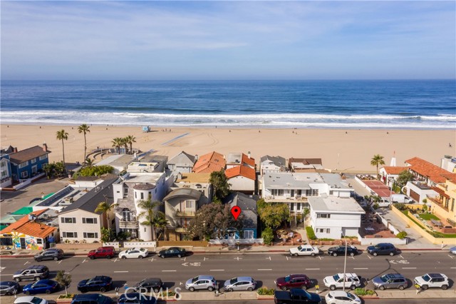 2227 Hermosa Avenue, Hermosa Beach, California 90254, 3 Bedrooms Bedrooms, ,2 BathroomsBathrooms,Residential,Sold,Hermosa,SB22057296