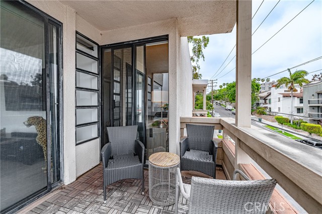 Detail Gallery Image 11 of 42 For 2575 E 19th St #38,  Signal Hill,  CA 90755 - 1 Beds | 1 Baths