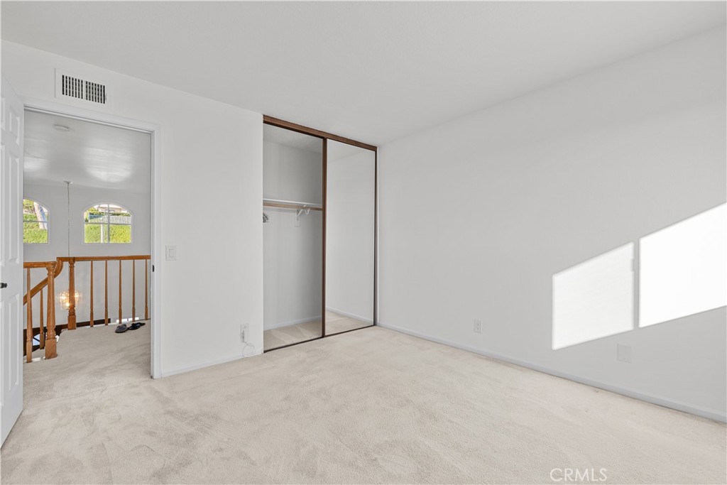 MLS #OC25231076 image #32