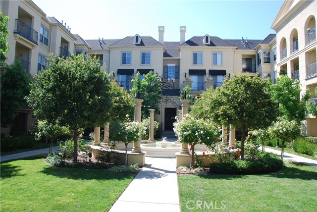 3459 Watermarke Place, Irvine CA: https://media.crmls.org/medias/737cc2e0-6efb-4189-96e0-f12eba6d1348.jpg