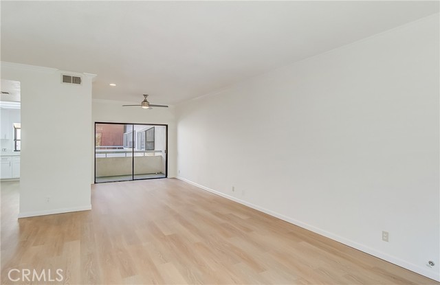 7230 Kelvin Avenue, 15 photo 5