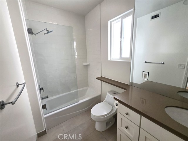 6937 Knowlton Place, Los Angeles CA: https://media.crmls.org/medias/737e1b35-bef4-4cf9-bb8d-1b3ddeb64f0f.jpg