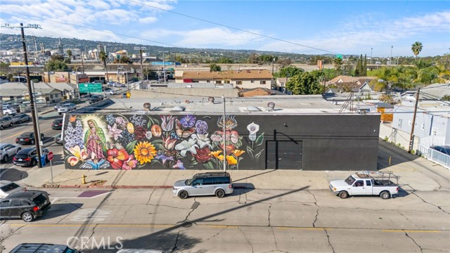 Image 39 of 54 For 1303 Anaheim Street