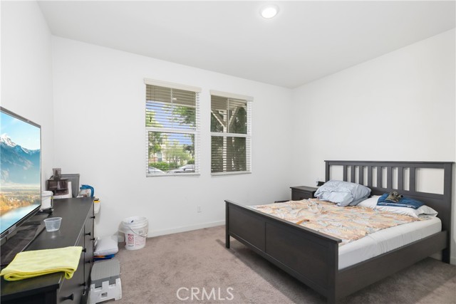 Detail Gallery Image 12 of 38 For 2941 E Travertine St, Ontario,  CA 91762 - 5 Beds | 4 Baths