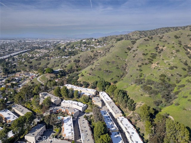 Detail Gallery Image 37 of 39 For 9775 via Roma, Burbank,  CA 91504 - 2 Beds | 3 Baths