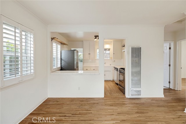 Detail Gallery Image 10 of 41 For 2313 Curtis, Redondo Beach,  CA 90278 - 3 Beds | 2 Baths