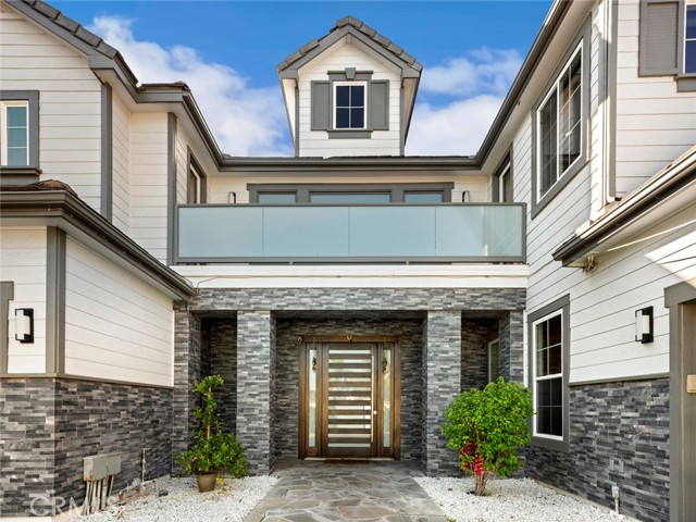 Detail Gallery Image 3 of 49 For 3111 Gardenia, Yorba Linda,  CA 92886 - 6 Beds | 7/1 Baths