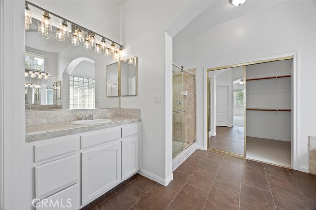 Detail Gallery Image 16 of 37 For 12805 Monterey Beach Dr, Bakersfield,  CA 93311 - 4 Beds | 3/1 Baths