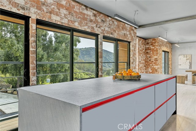 Detail Gallery Image 22 of 59 For 850 Cold Canyon Rd, Calabasas,  CA 91302 - 5 Beds | 4 Baths