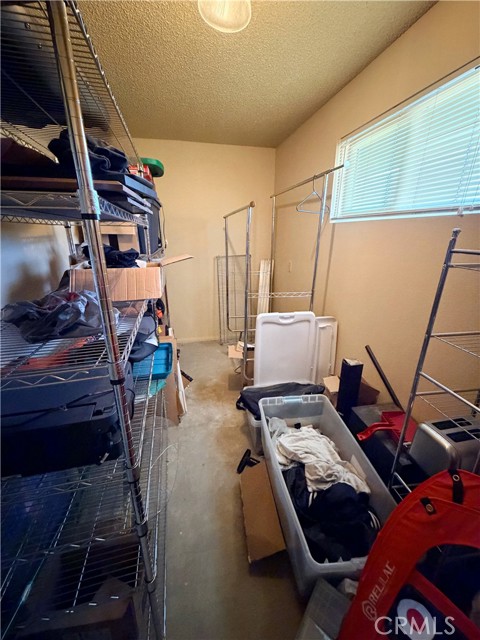 Detail Gallery Image 12 of 18 For 16773 Manning, Victorville,  CA 92394 - 3 Beds | 2 Baths