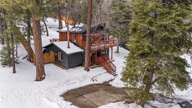 Detail Gallery Image 2 of 32 For 43339 Deer Canyon Rd, Big Bear Lake,  CA 92315 - 2 Beds | 2 Baths